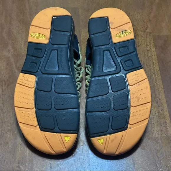 Keen Woven Uneek Bungee Cord Paracord Sandal Green Drawstring Men US 9.5 1014619