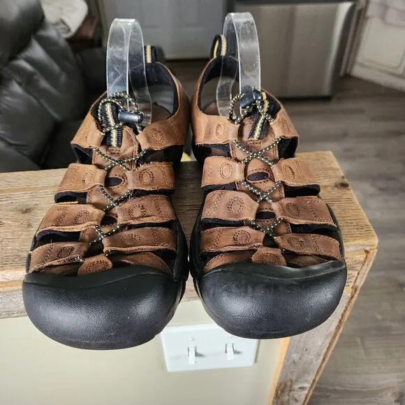 Keen Newport Sandals Men 11 Brown Leather Waterproof Sport Hiking  Sanitized RTW