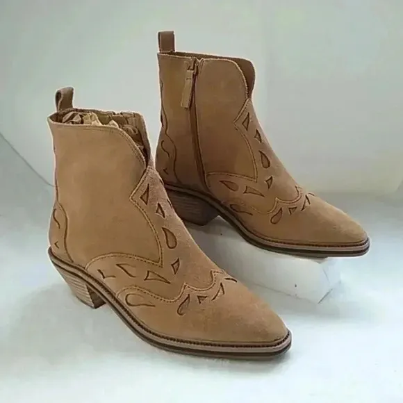 kelsi Dagger suede western cowgirl  ankle boots