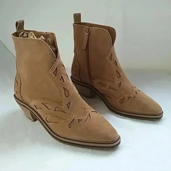 kelsi Dagger suede western cowgirl  ankle boots