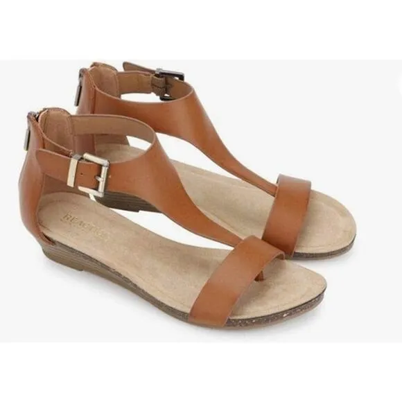 Kenneth Cole Great City Gal Toffee Cognac Vegan Leather Wedge T-Strap Sandals 8