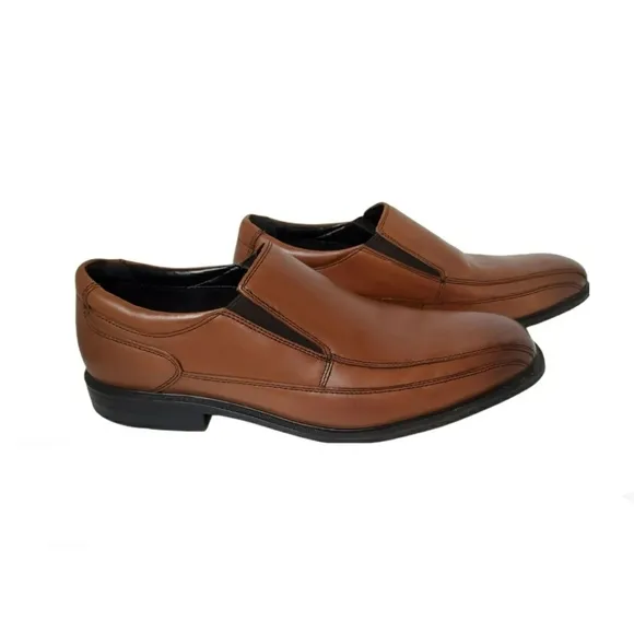 Kenneth Cole New York Slip On Leather Loafers. Size 9M Men'sColor Brown