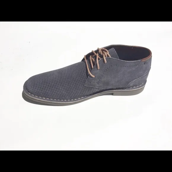 Kenneth Cole Reaction Chukka Boots 13-NWT