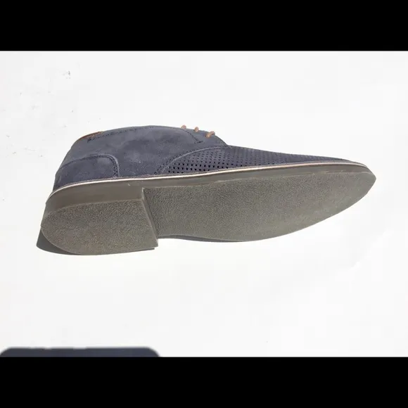 Kenneth Cole Reaction Chukka Boots 13-NWT
