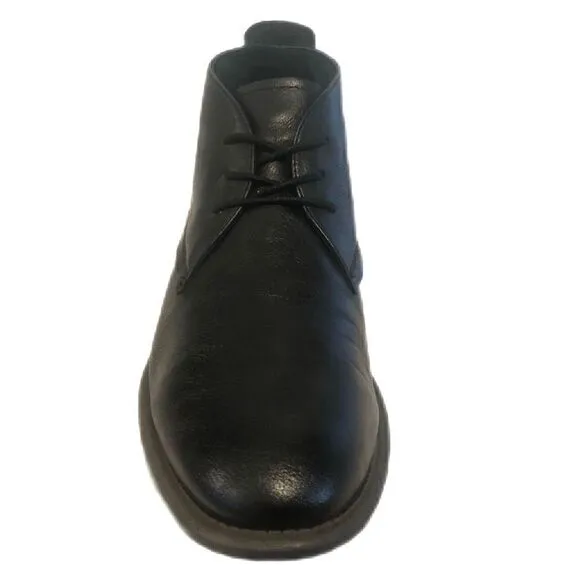 Kenneth Cole chukka boots EUC