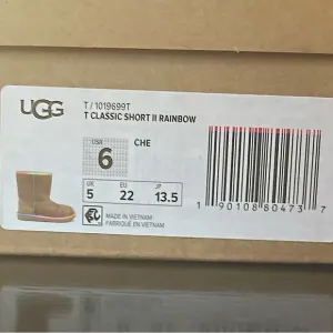 Kids’ Classic Short II Rainbow UGG Boots
