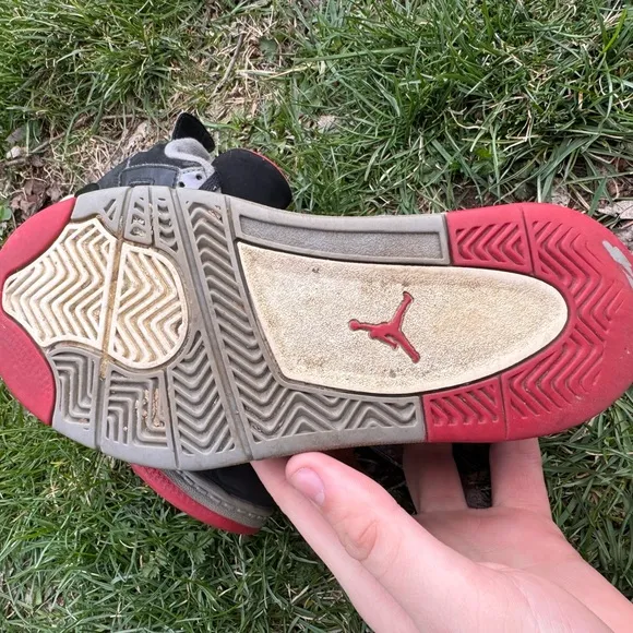 Kids Jordan 4 Bred 2018