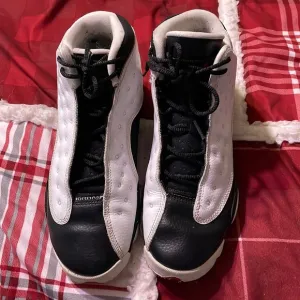 Kids Jordan Air Jordan 13 Retro GS Sneakers size : 7Y