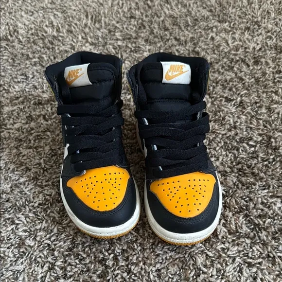 Kids- Nike High-Top Sneakers - Black and Yellow
