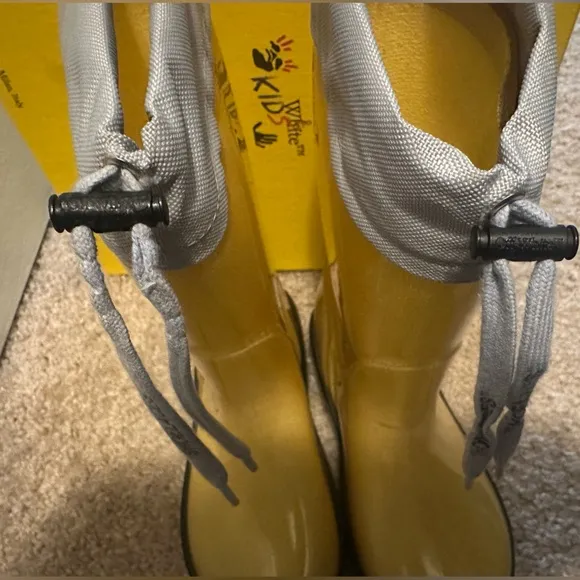 Kids Off-White logo rain boots