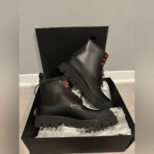 Kiton Boots