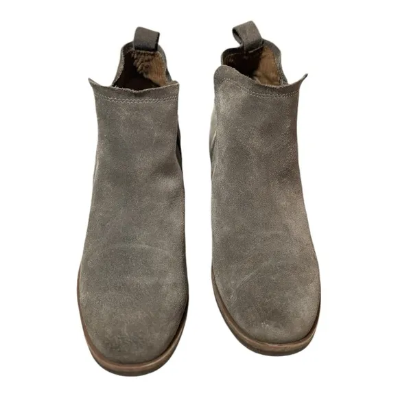 Korks Gray Suede Ankle Boots Size 10 Kork Ease Boots