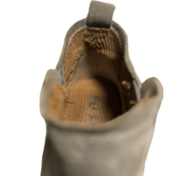 Korks Gray Suede Ankle Boots Size 10 Kork Ease Boots