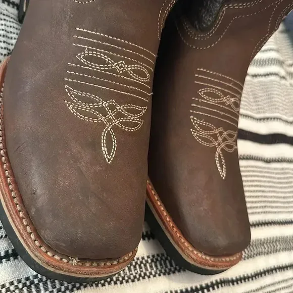 La Sierra Boots kids size 5 1/2