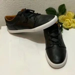 Lacoste Men’s Bayliss Vulc PRM Low Top Lace Up Fashion Sneakers Black Size 11.5