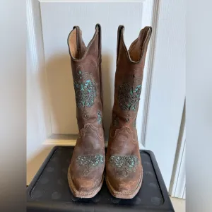 Ladies Tanner Mark Brown Leather‎  Embellished  Pointed Toe Western Boots Size 8