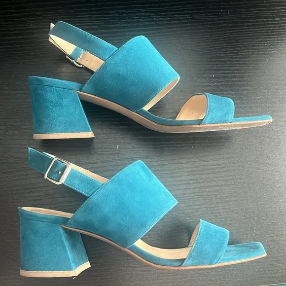 LAFAYETTE 148 New York High City Sandal Blue Suede Size 7.5