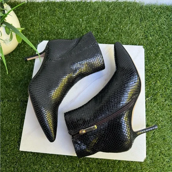 L'Agence Aimee Bootie Suede Booties in Black Snake Ankle Boots Size 36.5 US 6.5