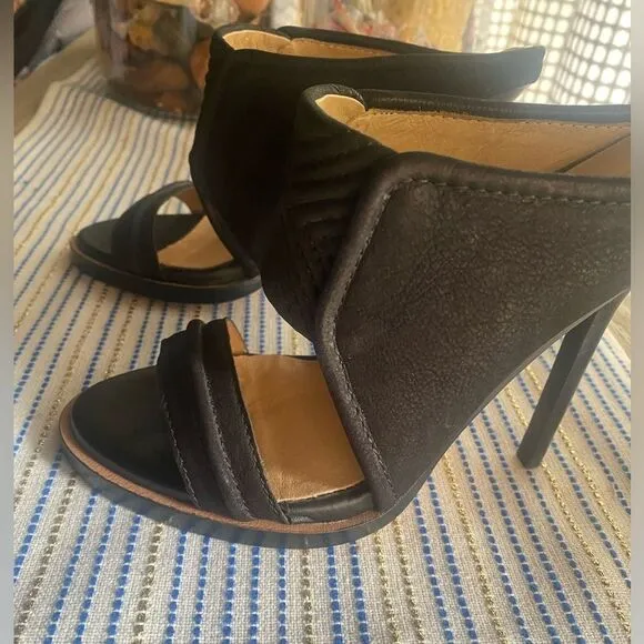 L.A.M.B. Black Leather Suede Open Toe Stiletto Sandals  Size 6