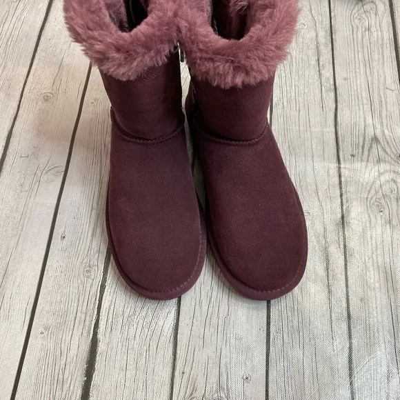 Lamo Suede Slip On Willow Ankle Boots