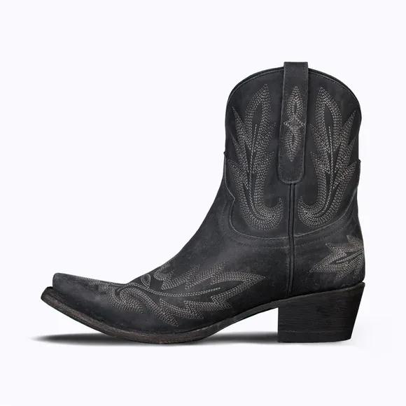 Lane Cowgirl Boots - LEXINGTON BOOTIE - DISTRESSED JET BLACK - Size 11