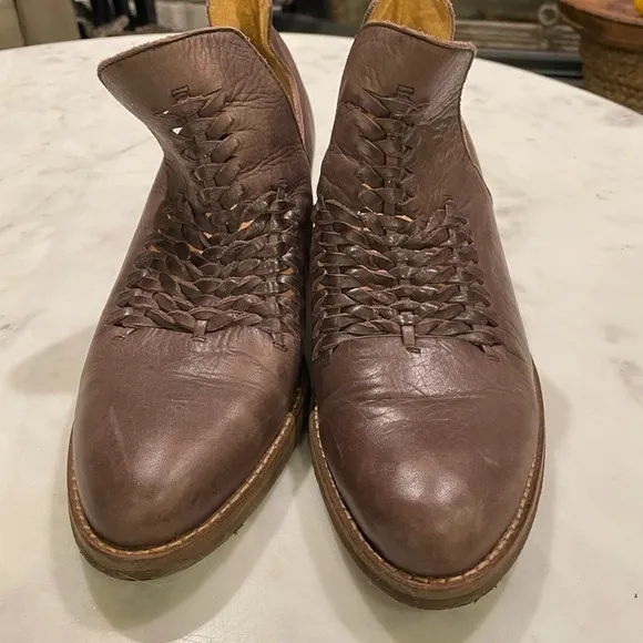 Latigo Anthropologie Kick Soft Leather Woven Western Espresso Booties Size 8.5