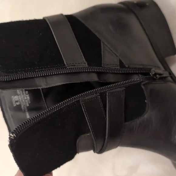 Lauren Ralph Lauren Leather Boots 6.5