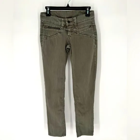 LEVI’s Y2K Silver Tab Tag Men’s Jeans Retro Zipper and Pockets Rare Size 31 x 32