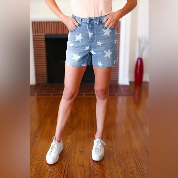 Light Wash Star Print High Rise Denim Shorts