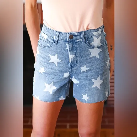 Light Wash Star Print High Rise Denim Shorts