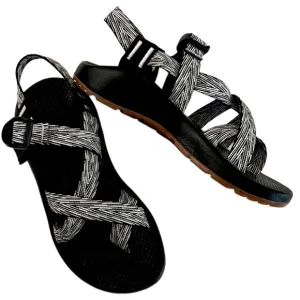 Like New Chaco Z/2 Classic Sandals Size 6