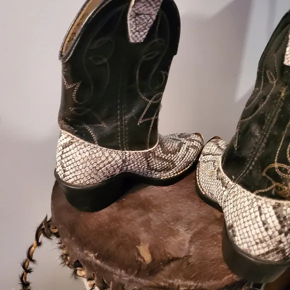 Lil Girls Genuine Snake Skin Cowboy Boots