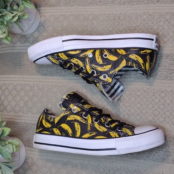 Limited Edition Converse X Andy Warhol Leather Banana Print Low Ox Sneakers