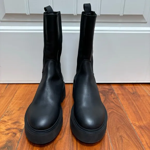 l’Intervalle Chunky Platform Mid Calf Combat Boots 7.5