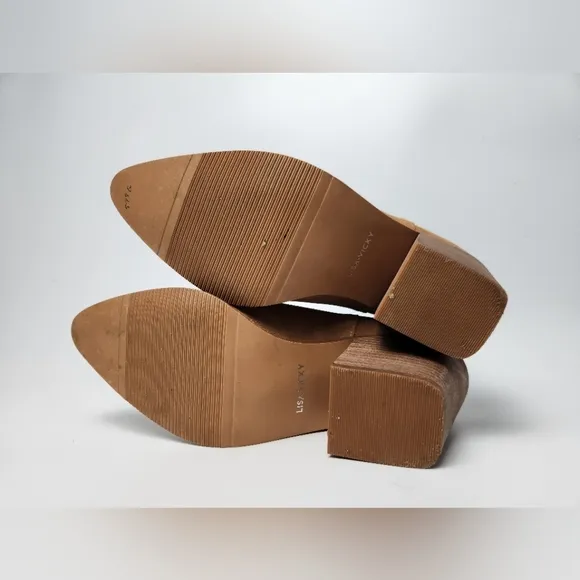 Lisa Vicky Tan Suede Slip On Western Ankle Heeled Boots Womens Size 8 Nordstrom