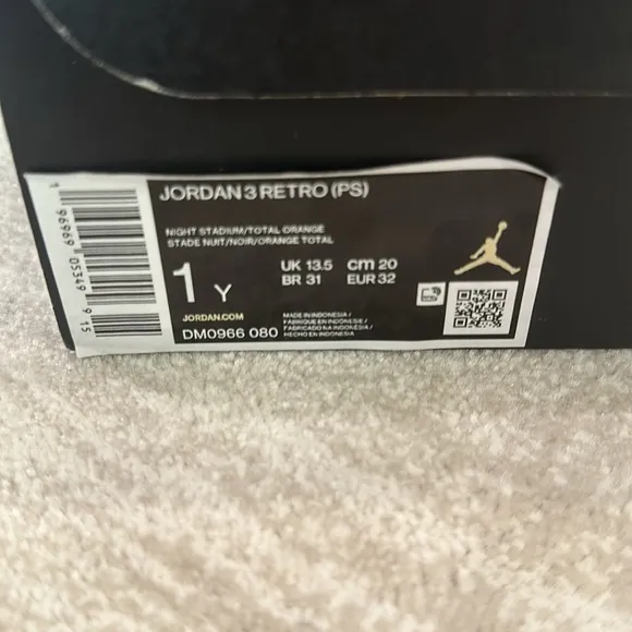 Little Kid Jordan 3 Retro Sneakers NIB