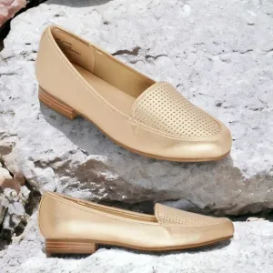 Liz Claiborne Ladies Towne Loafers (BR111)