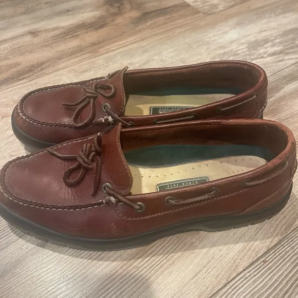 LL Bean Allagash Bison Mens 11 Wide Hand Sewn Brown Leather Moccasin Loafers