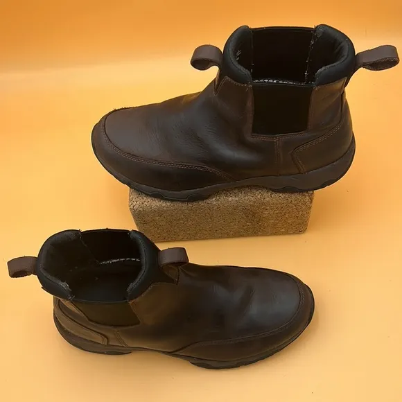 LL BEAN Newington Slip On Ankle Brown Leather Boots Waterproof Size 9.5 Wide