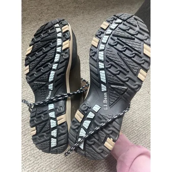 L.L. Bean women’s snow winter duck boots size 8