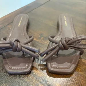 Loeffler Randall Hadley Bow flat slip on sandal size 9 - chocolate