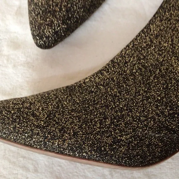 LOEFFLER RANDALL Kassidy Silver Knit Ankle Boots 9.5