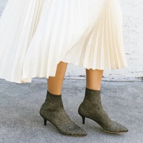 LOEFFLER RANDALL Kassidy Silver Knit Ankle Boots 9.5
