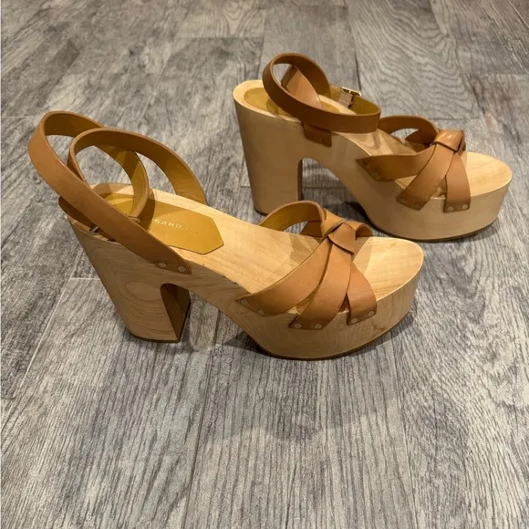 Loeffler Randall tan Abbie Knot Clog Sandals