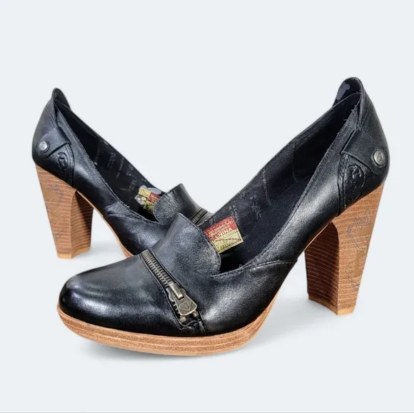 London Underground Black Leather Heeled Loafers With Zipper Accent Size 9