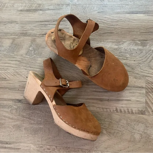 Lotta From Stockholm Wooden Block Heel Leather Buckle Clogs Sandals