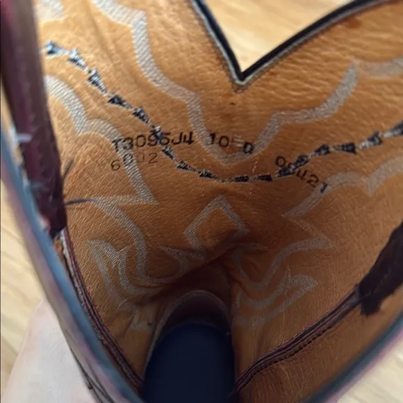 Lucchese Leather Cowboy Boots