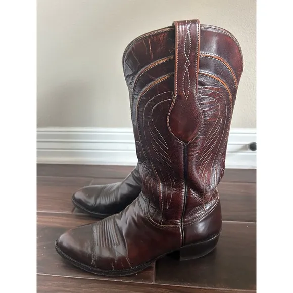 Lucchese Seville Classic Cowboy Boots Size 9D Brown Goatskin Leather USA made