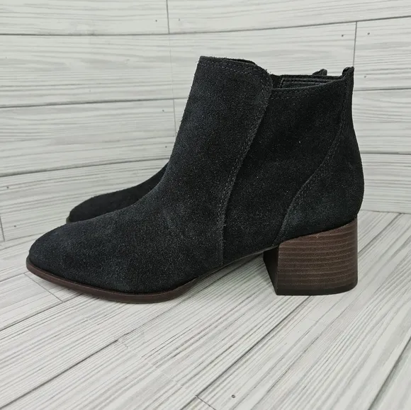 Lucky Brand Lilye Suede and Block Heel Boots in Black and Brown Size 10 NWT