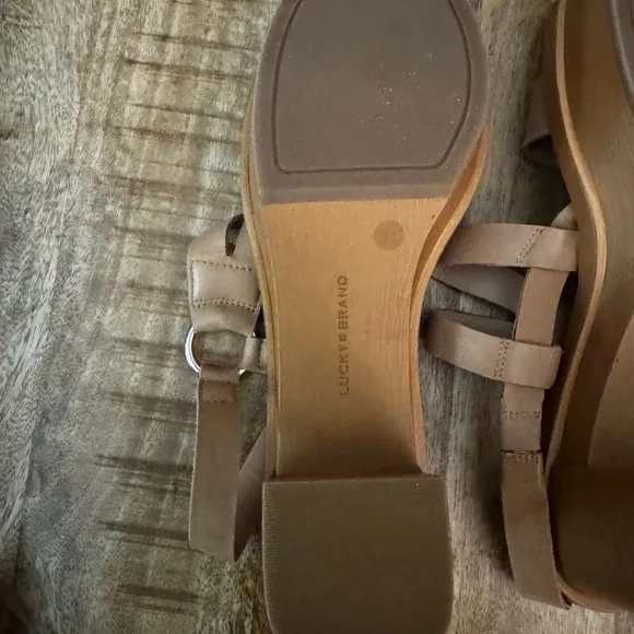 Lucky brand Marselina Tan brown Block Heel leather O ring  Sandals NEW 9.5